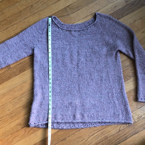 Hand knit alpaca sweater in mauve, size medium - Picture 5 of 8